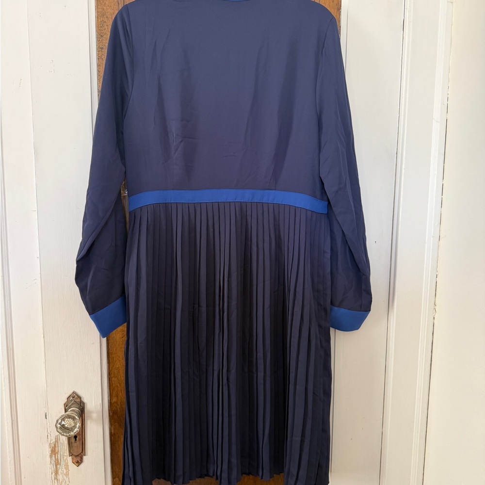 Modcloth Royal Blue Button-Up Blouse - Picture 2 of 3